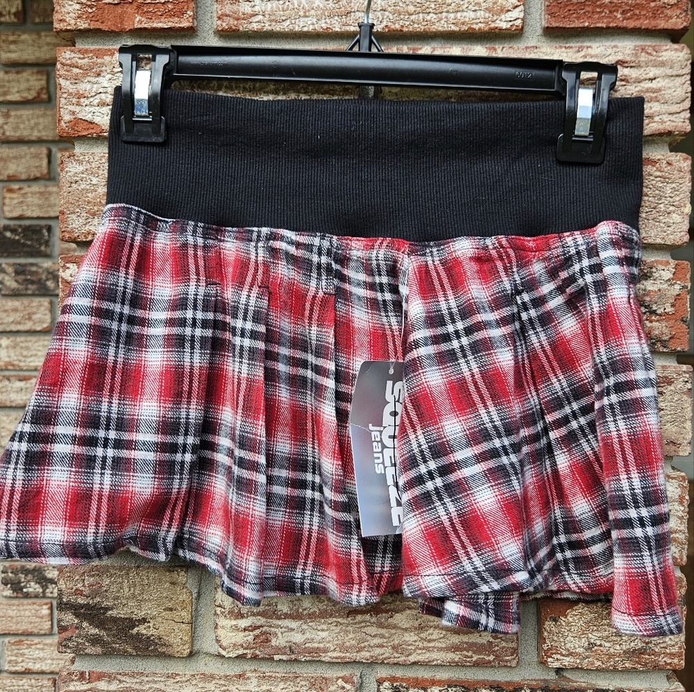 90s Y2k Micro Mini Plaid Skirt in Red and Black Xs